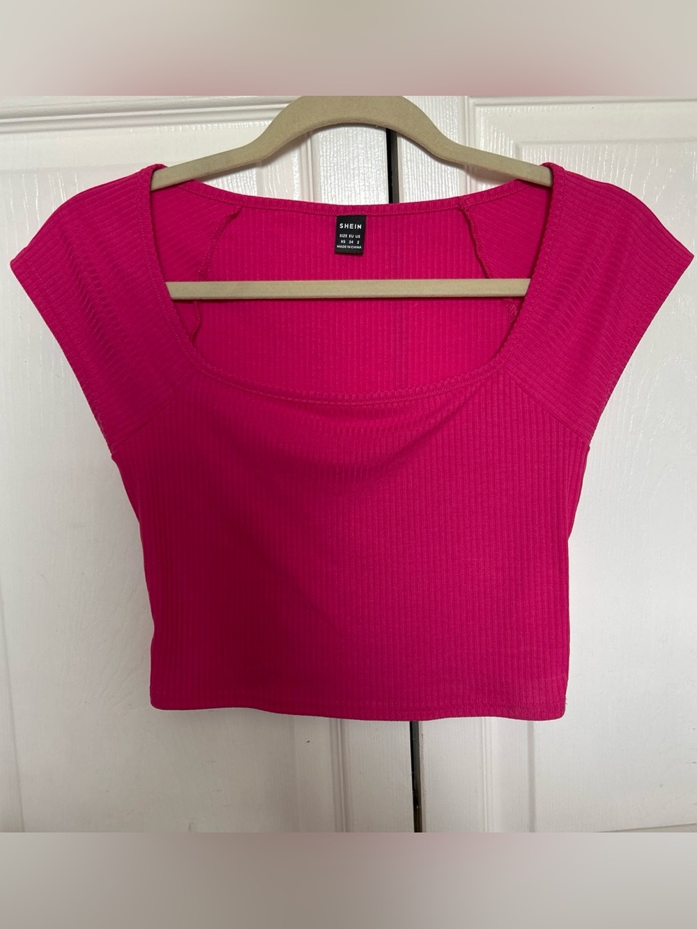 SHEIN pink ribbed crop top